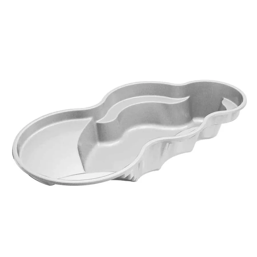 Axiom 14 fiberglass pool shape, a Latham model