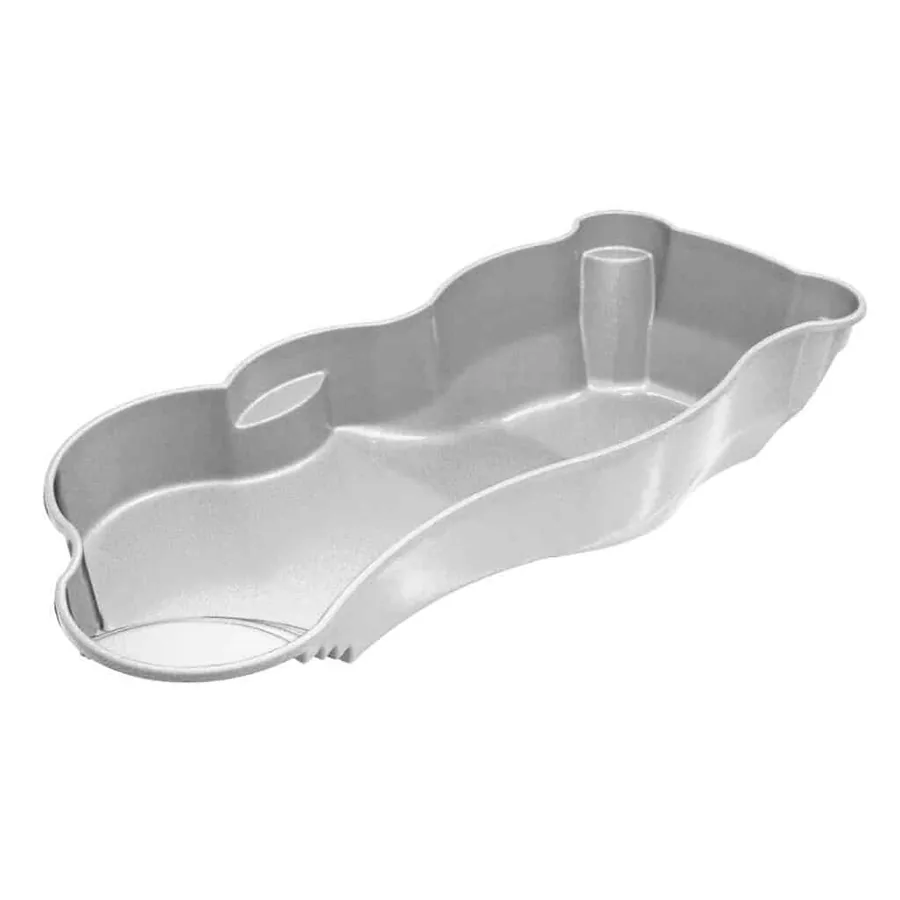 Synergy Grand fiberglass pool shape, a Latham model